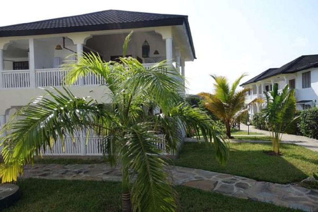 Morning Star Diani Aparthotel Praia de Diani Exterior foto